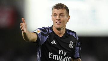 Toni Kroos, en el partido ante la Real Sociedad en el que cumplió 100 partidos oficiales con el Real Madrid.