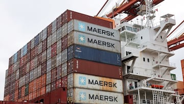 Dr. Richard Wolff warns that the U.S. economy is structurally unfit to compete globally, especially against state-led models like China’s.