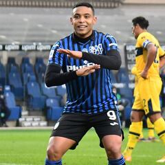 Luis Muriel y Duván Zapata anotan en victoria de Atalanta