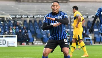 Luis Muriel y Duván Zapata anotan en victoria de Atalanta