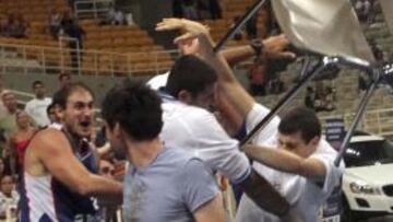 El serbio Nenad Krstic, arrestado y puesto en libertada tras los incidentes entre Grecia y Serbia