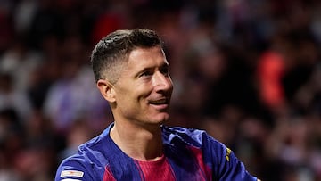 MADRID, SPAIN - APRIL 04: Robert Lewandowski of FC Barcelona celebrates after scoring their side's second goal during the LaLiga EA Sports match between Atletico de Madrid and FC Barcelona at Riyadh Air Metropolitano on April 04, 2026 in Madrid, Spain. (Photo by Alvaro Medranda/Quality Sport Images/Getty Images)
