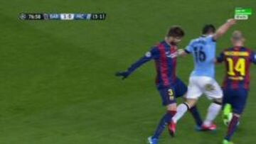 Dudoso penalti de Piqué a Agüero