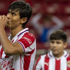 Oribe Peralta: "Macías se siente frustrado al no cumplir las expectativas"