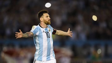 Messi: "Acá somos unos 'pechos fríos' y unos 'cagones"