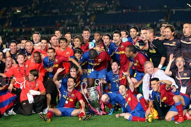 27 de mayo de 2009, fecha inolvidable para la afición blaugrana. La victoria 2-0 contra el Manchester United en Roma le permitió presumir de ser el primer equipo español en conseguir los tres principales títulos (Liga, Copa y Champions League) en una misma temporada. Más adelante el equipo consiguió las Supercopas de España y Europa y el Mundial de Clubes, único equipo en conseguir 6 títulos en un año oficial.