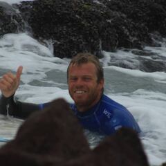 La historia del argentino que ganó US$500 en 20 minutos por surfear en Hawaii