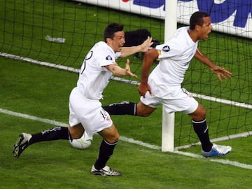 10 de mayo de 2006, final de la Copa de la UEFA entre el Sevilla y el Middlesbrough disputada en Eindhoven. El Sevilla ganó por 0-4, Luis Fabiano marcó el primero.