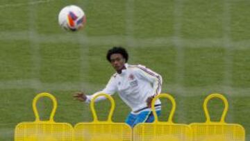 Cuadrado durante el entrenamiento de la Selecci&oacute;n Colombia en Montevideo, Uruguay. 