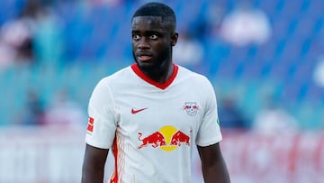 Bayern Munich announce Dayot Upamecano signing