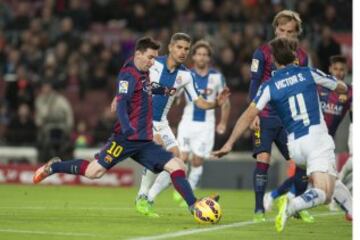 Segundo gol de Messi. 2-1.