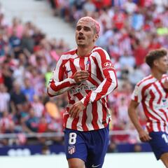 “Cuando llegué supe que tenía que hacerme pequeño por lo hecho a la afición...”