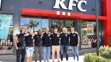 Amavisca, Capel, Catanha, Salva, Contreras, Seti¨¦n y Manu Del Moral.