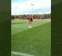 Alexis mostró su solitario entrenamiento en Manchester
