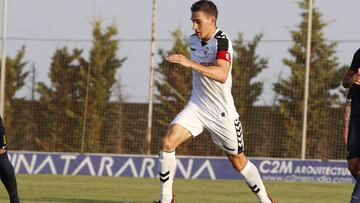 Adri Gómez se va del Albacete