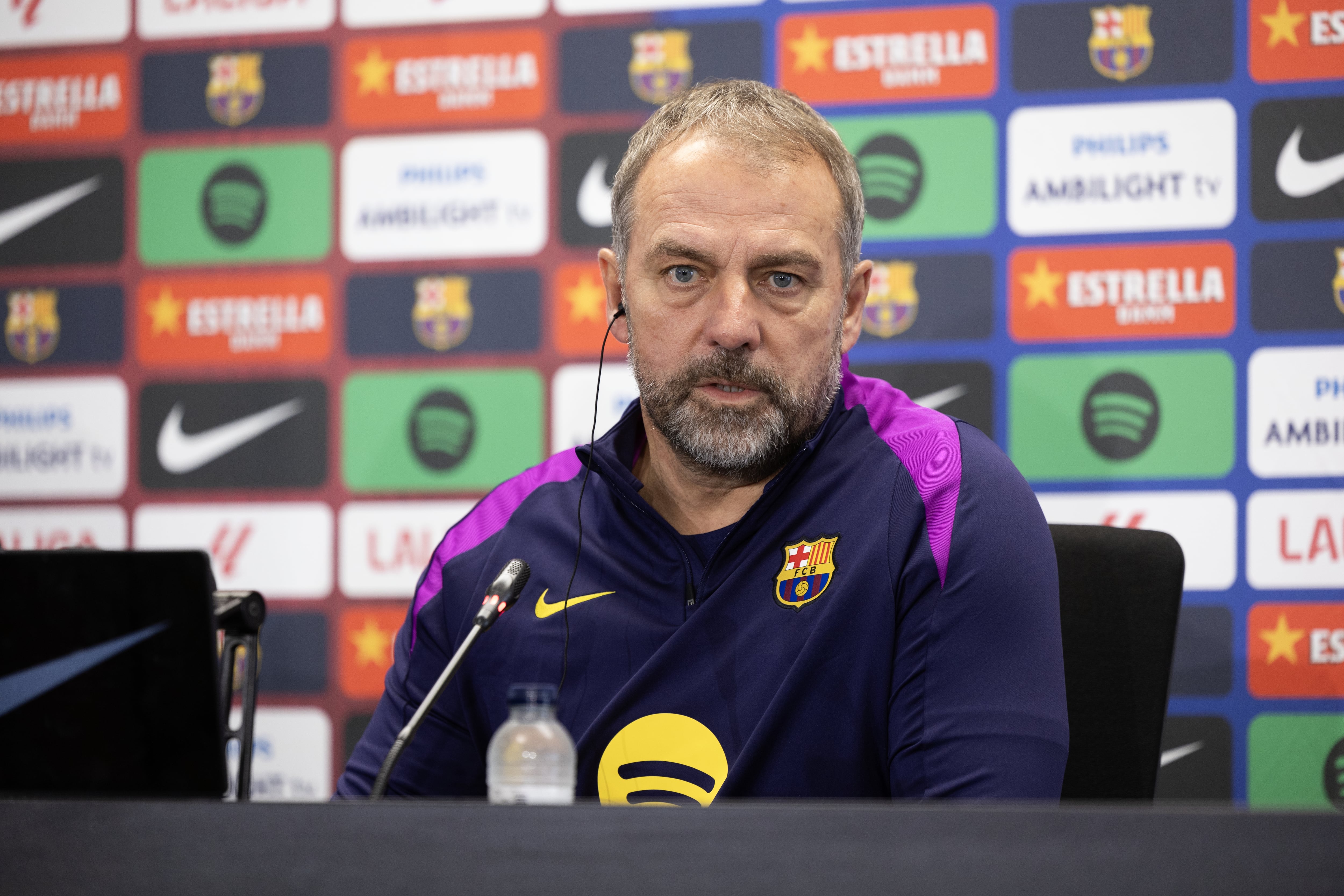 Flick: “¿Dro? Hay gente en su entorno que quizá les incita, no quiero decir más”