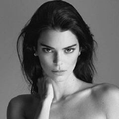 Kendall Jenner publica un desnudo integral tras los insultos de su excuñada