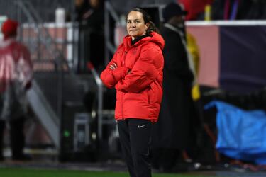 Who do USWNT play next at W Gold Cup and can they qualify on matchday two?