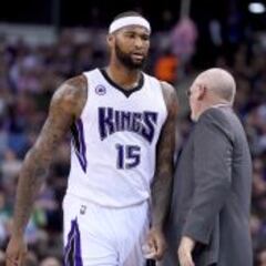 Cousins, Karl y las polémicas serpientes entre la hierba