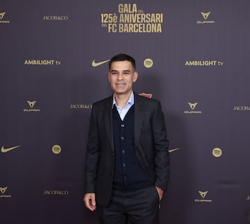 Rafa Márquez, exjugador del Barcelona de fútbol, en la alfombra roja del gran Teatro del Liceu.