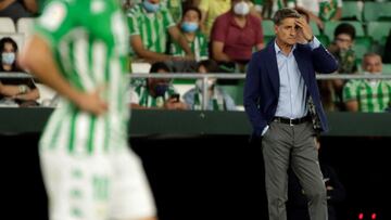 Willian José acorrala a Míchel