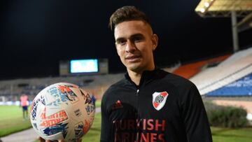 Rafael Santos Borré luego de un partido de River Plate en la Copa de la Liga de Argentina