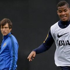 Olé: Barrios gusta en Boca pero es difícil que sea titular