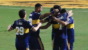 Hinchas de Boca Juniors piden a Edwin Cardona como titular ante Medell&iacute;n por Copa Libertadores.