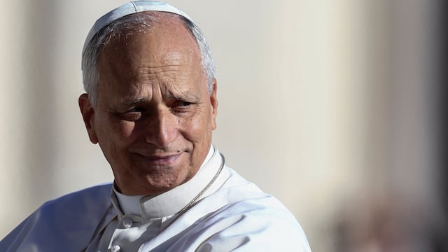 Pope Leo XIV looks on during a general audience in St. Peter's Square at the Vatican, November 12, 2025. REUTERS/Yara Nardi