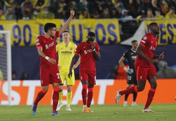 2-2. Luis Dí­az celebra el segundo gol.