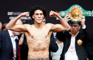La dura crítica de David Benavidez contra Canelo Álvarez