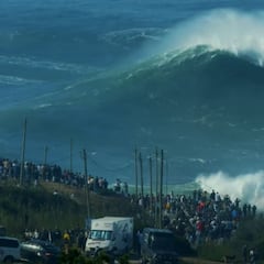 Justine Dupont calienta el inicio de temporada de olas gigantes