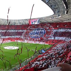 El plan de la Bundesliga para volver en abril: 239 personas en el campo y sin cervezas