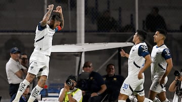 Monterrey's Spanish defender #93 Sergio Ramos (L) celebrates after scoring during the Liga MX Clausura football match between Cruz Azul and Monterrey at Olimpico Universitario stadium in Mexico City on March 8, 2025. (Photo by Alfredo ESTRELLA / AFP)