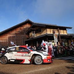 Elfyn Evans encabeza el triplete de Toyota