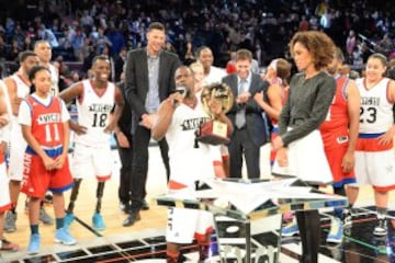 Kevin Hart, honores de MVP