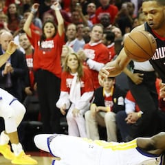 Houston pone contra las cuerdas al gran campeón
