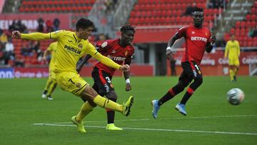 10/11/19 PARTIDO PRIMERA DIVISION RCD MALLORCA - VILLARREAL
GERARD MORENO Y LUMOR