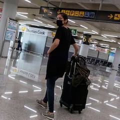 Mascarillas cada cuatro horas y sin asientos vacíos: así serán los nuevos viajes en avión