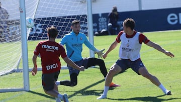 Herrera, quien ha jugado todos los minutos, durante un entrenamiento.