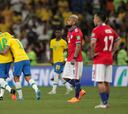 Chile cae goleado ante Brasil y Qatar es un milagro