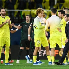 Marcelino tiene una semana para ‘inventarse’ laterales contra el Atlético