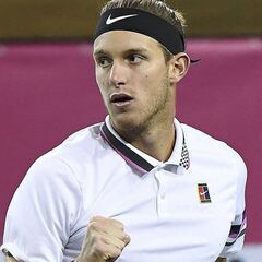 Jarry remonta ante Daniel y avanza a cuartos en Phoenix