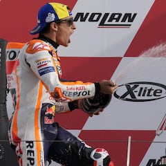 Márquez: "Pecco se cayó en la vuelta en la que tiré la toalla"