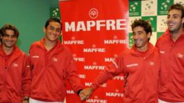 EQUIPO GANADOR. Corretja apuesta por el bloque que ha llevado este 2012 a España hasta la final de Praga tras superar a Kazajistán, Austria y Estados Unidos.