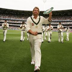 The world of sport pays tribute to Shane Warne