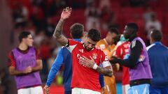 Otamendi penaliza al Benfica