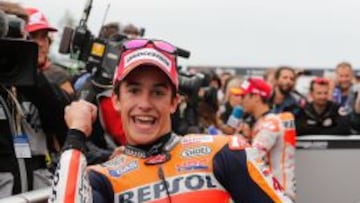 El equipo Honda permitió a Márquez que ayer descansara y que no probara la RCV de 2014 hasta hoy en Valencia.