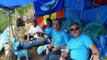 <b>ENTREGADOS AL ASTURIANO. </b>El campamento 'alonsista' lleva ocho años instalándose en Mónaco.