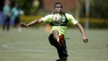 El volante se encuentra en Estados Unidos con la Selección Colombia.